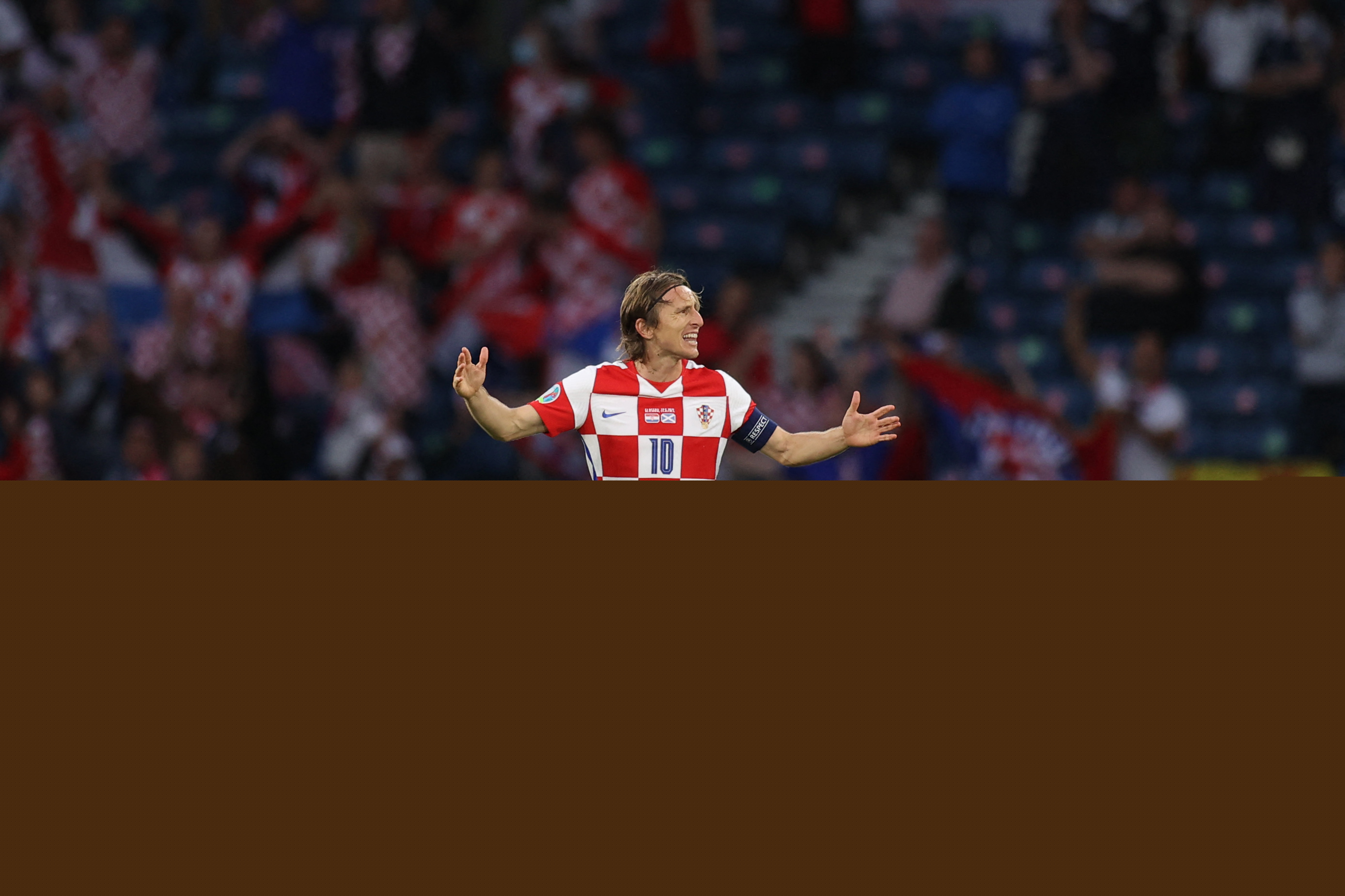 山东泰山亚冠退赛：一场意外的告别与未来的隐忧