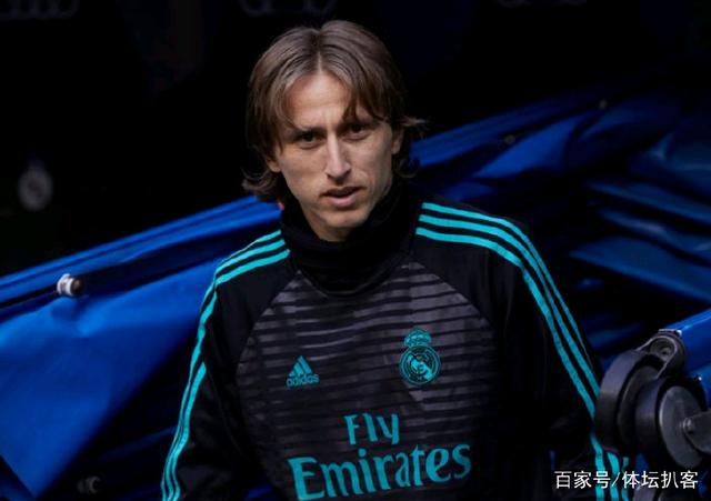 这也能色？ 《空洞骑士：丝之歌》性感大黄蜂手办发布